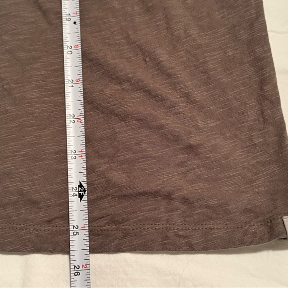 Eddie Bauer Long Sleeved V-Neck Shirt SZ 2XL - Picture 8 of 10